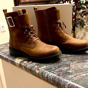 Clarks Leather combat boots size 8.5